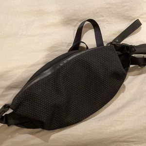 Lululemon All Hours Belt Bag